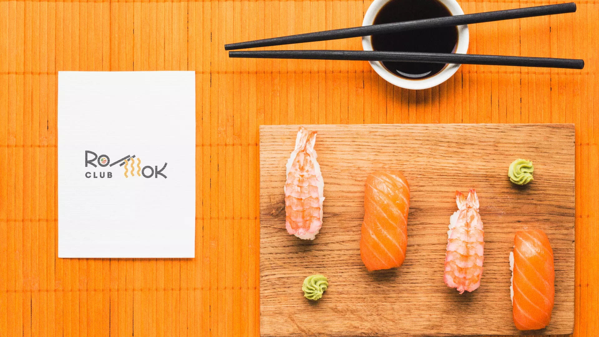 Создание логотипа суши-бара «Roll Wok Club» в Каменногорске
