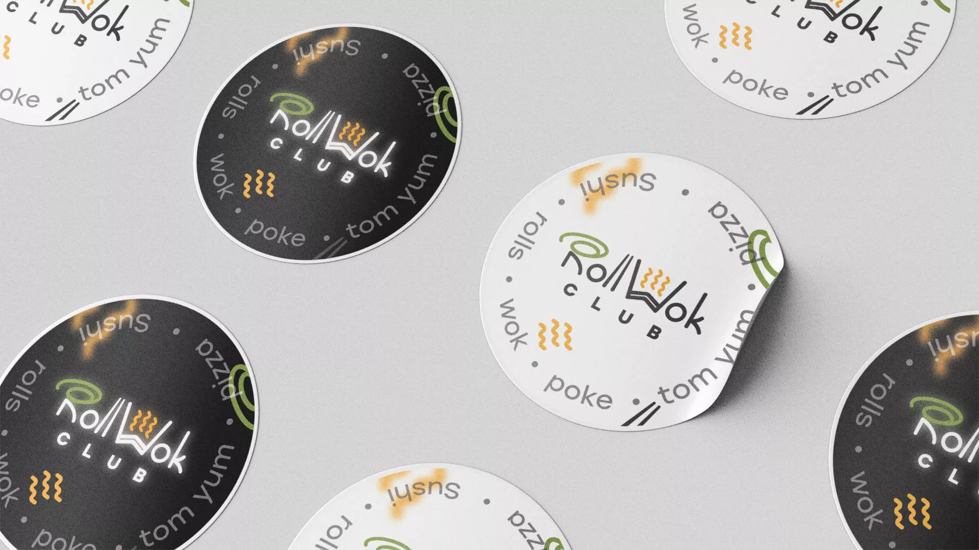 Разработка наклеек для суши-бара «Roll Wok Club» в Каменногорске